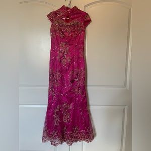 Transitional Chinese tea ceremony dress